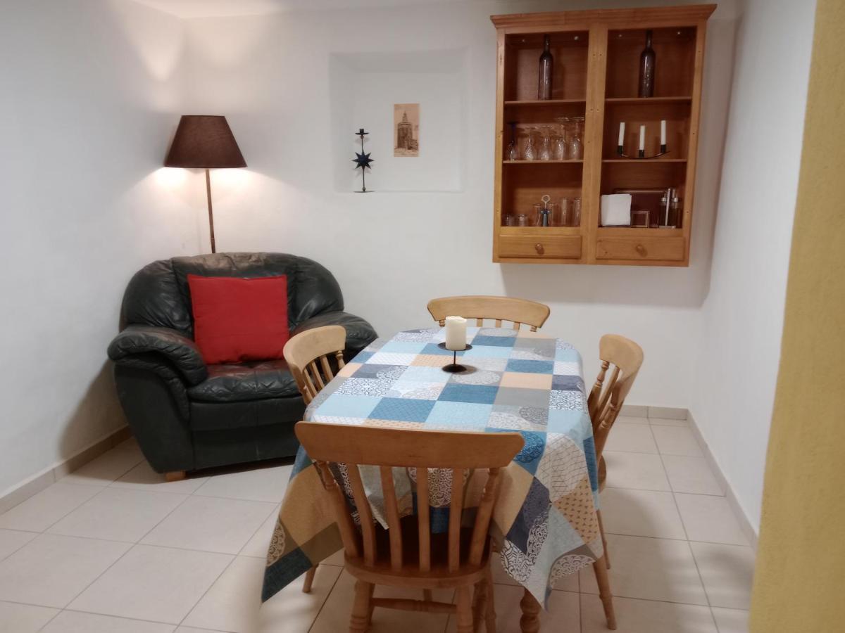 Casa En La Plaza, Hinojares - Ideal For Exploring The Area Luaran gambar