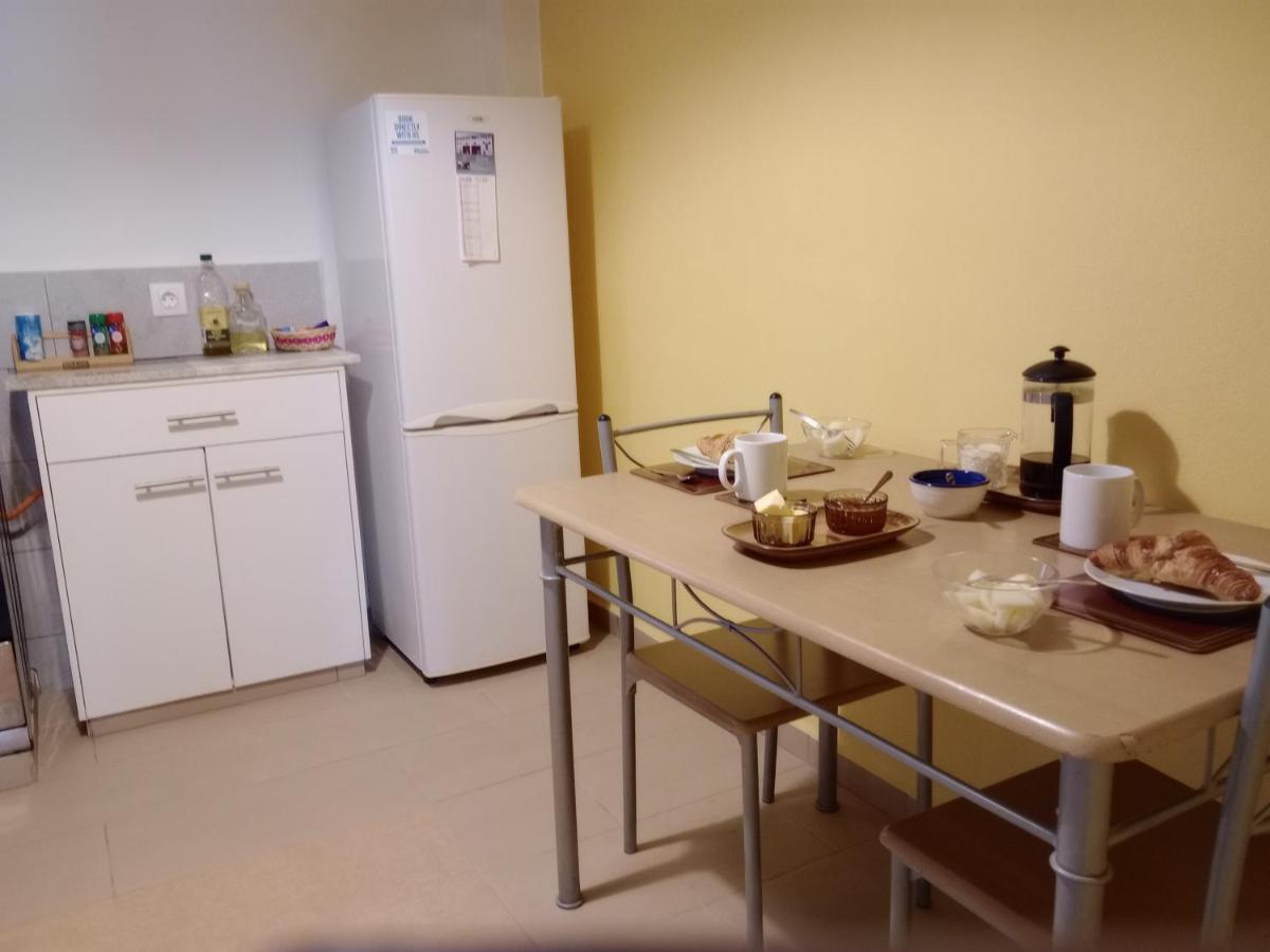 Casa En La Plaza, Hinojares - Ideal For Exploring The Area Luaran gambar